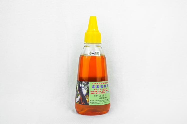 白千層蜜：白千層樹的花蜜。色澤較其他蜂蜜深沉，味道帶點醬油與蜜地瓜的味道，又俗稱台灣版麥蘆卡蜂蜜。